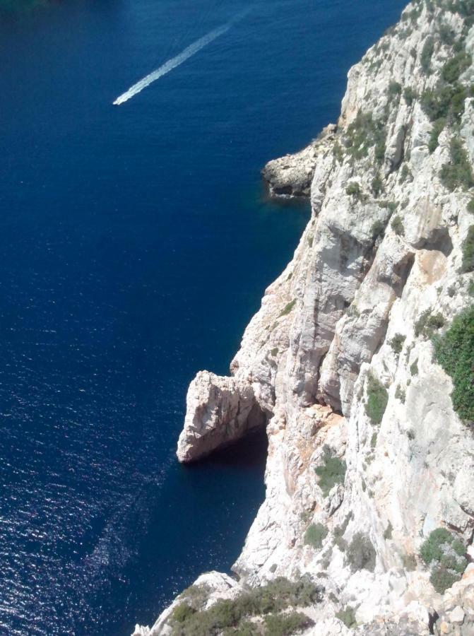 A.C. Le Pavoncelle Bed & Breakfast Assemini Luaran gambar