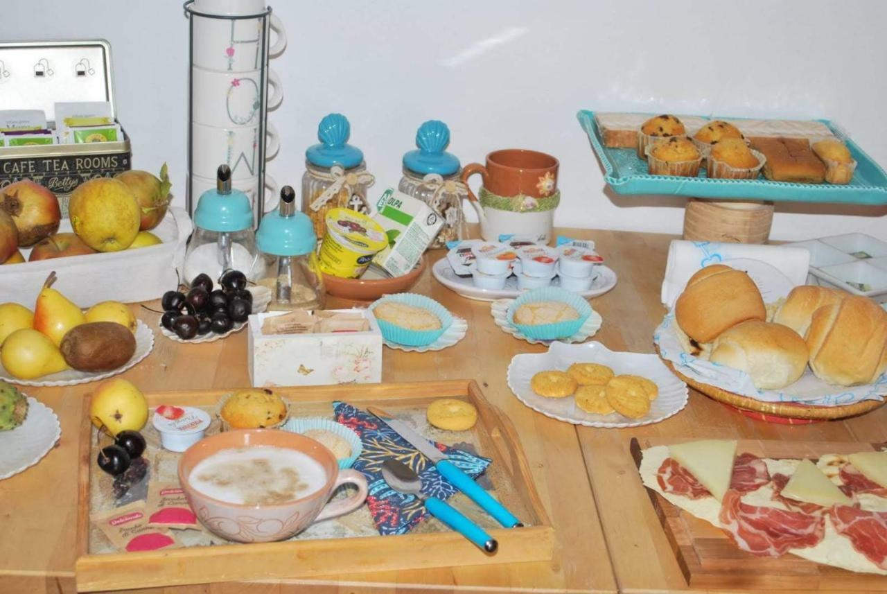 A.C. Le Pavoncelle Bed & Breakfast Assemini Luaran gambar
